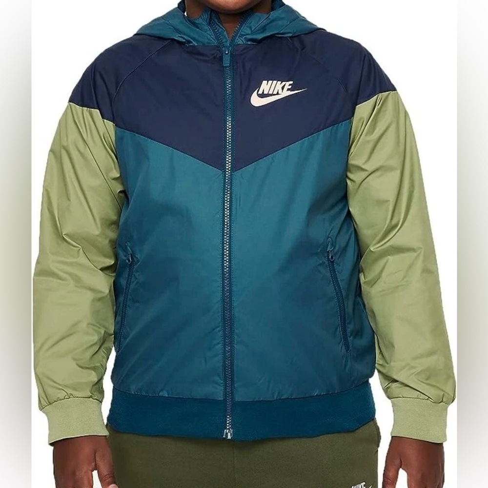 Nike Youth Sportswear Windrunner